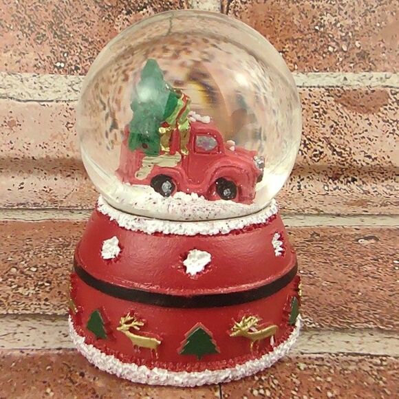 Mini Christmas Tree Truck Snowglobe Pickup Waterglobe Snow Globe Santa Reindeers - Picture 15 of 16